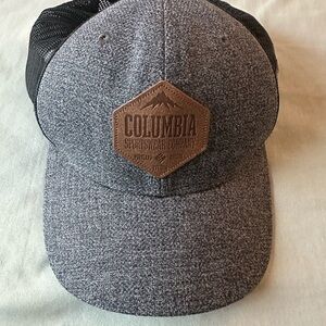 Columbia Gray and Black Snapback Hat with Leather Patch